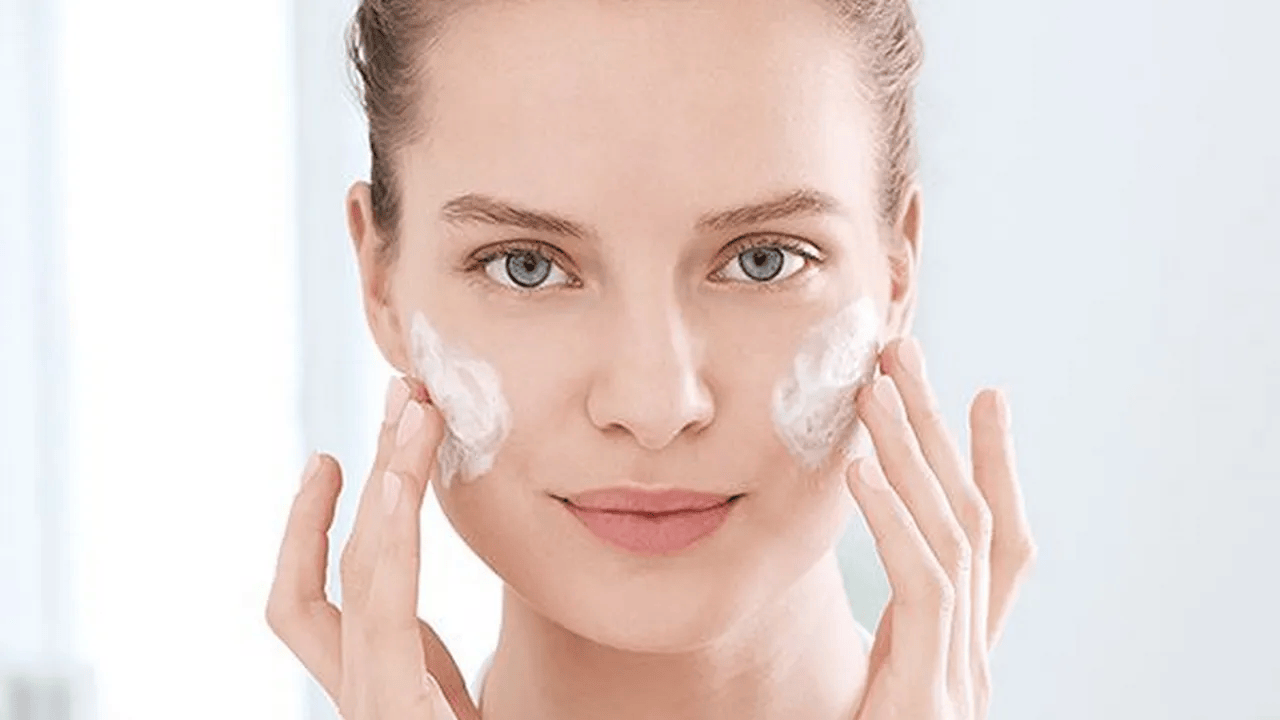 What is Skincare? 11 Simple Tips for Healthy and Glowing Skin